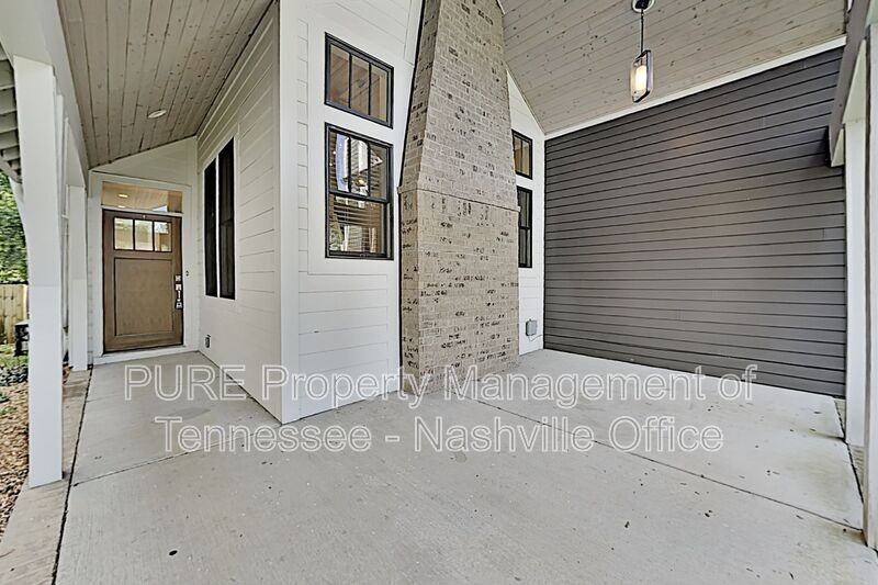 1412 Lillian St #B - Photo 2 of 34