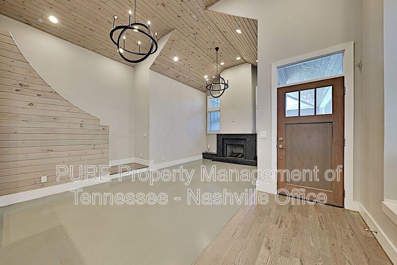 1412 Lillian St #B - Photo 4 of 34