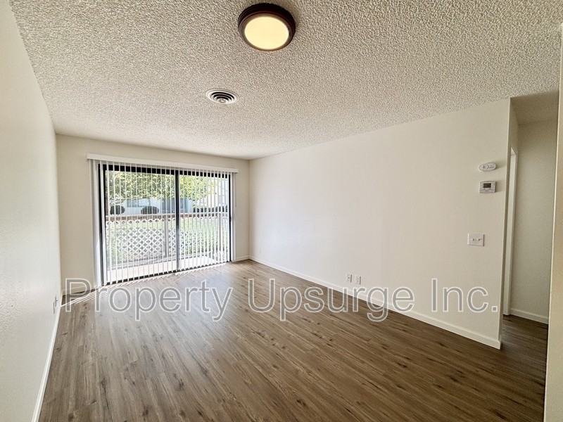 540 South St #28 - Photo 3 of 11