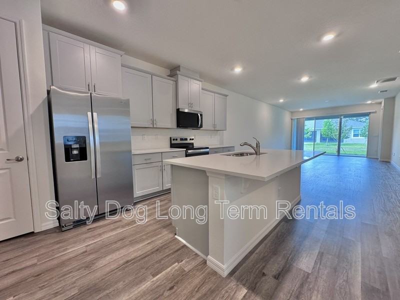 2697 Kinsale Ln - Photo 7 of 35