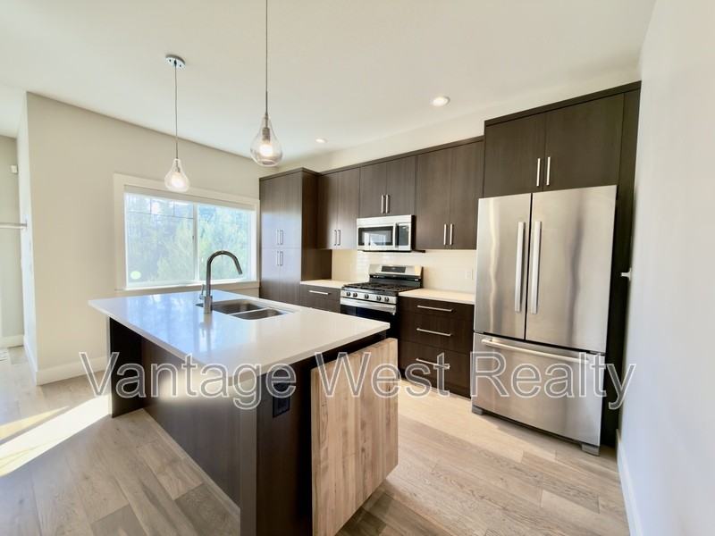 1411 Union Rd - Photo 2 of 30