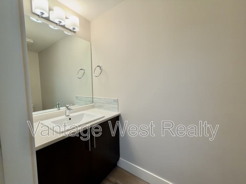 1411 Union Rd - Photo 7 of 30