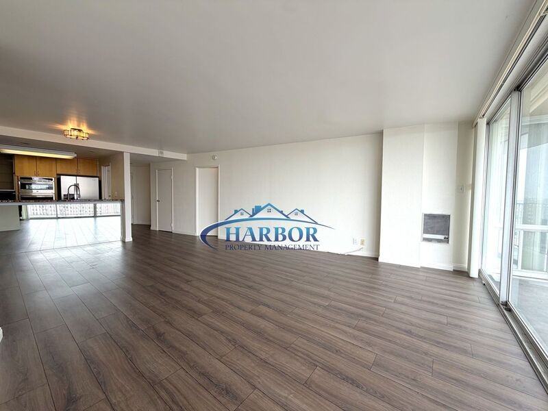 700 E Ocean Blvd #2101 - Photo 7 of 18