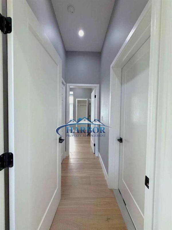 2126 W 238th St - Photo 5 of 38