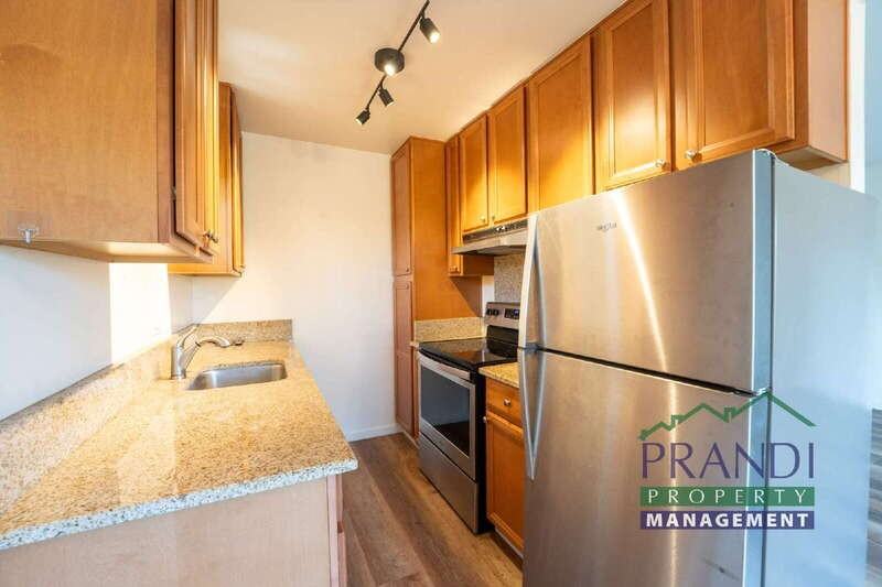 17 Shelley Dr #6 - Photo 6 of 12