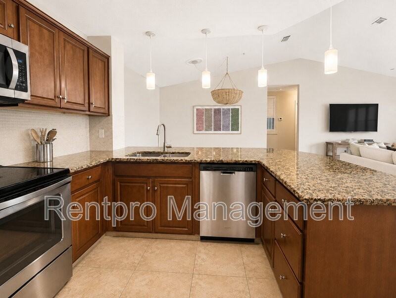 4002 Crockers Lake Blvd #27BLDG1 - Photo 6 of 23