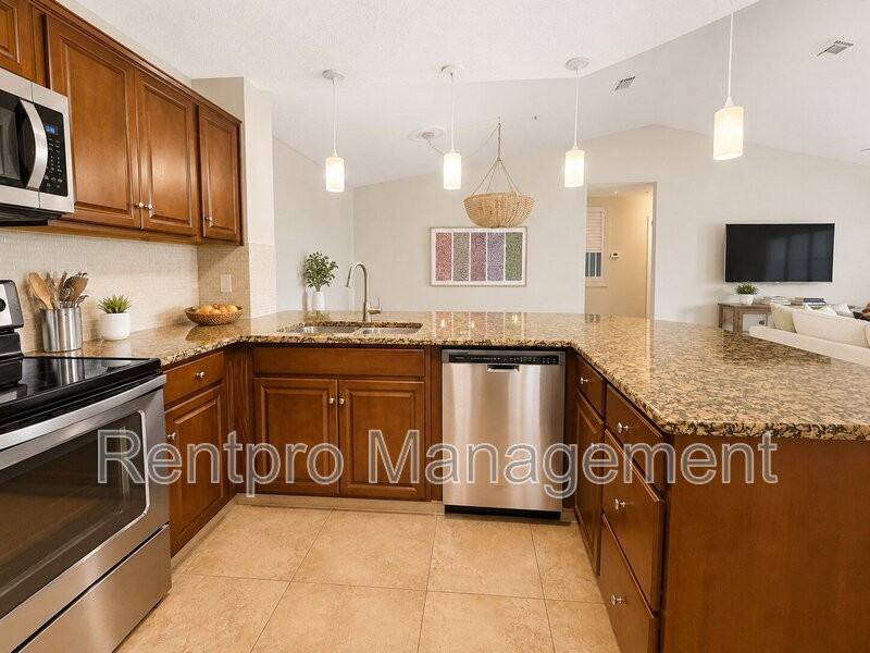 4002 Crockers Lake Blvd #27BLDG1 - Photo 7 of 23
