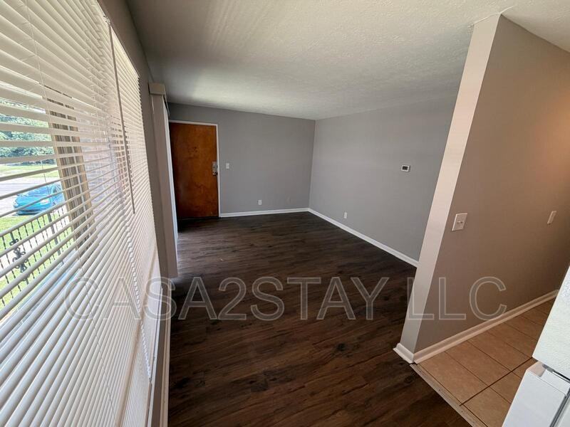 5107 Malibu Ct #2 - Photo 3 of 8