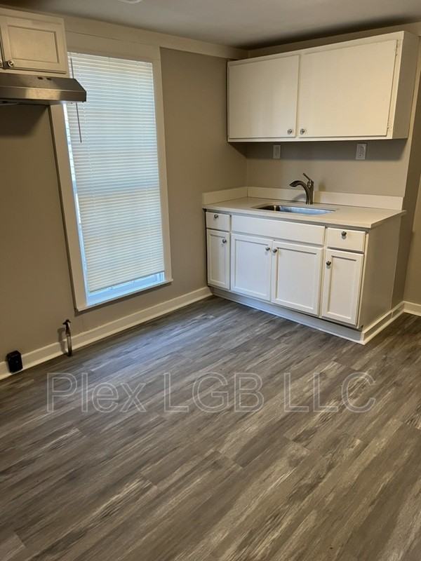 405 Render St - Photo 6 of 9