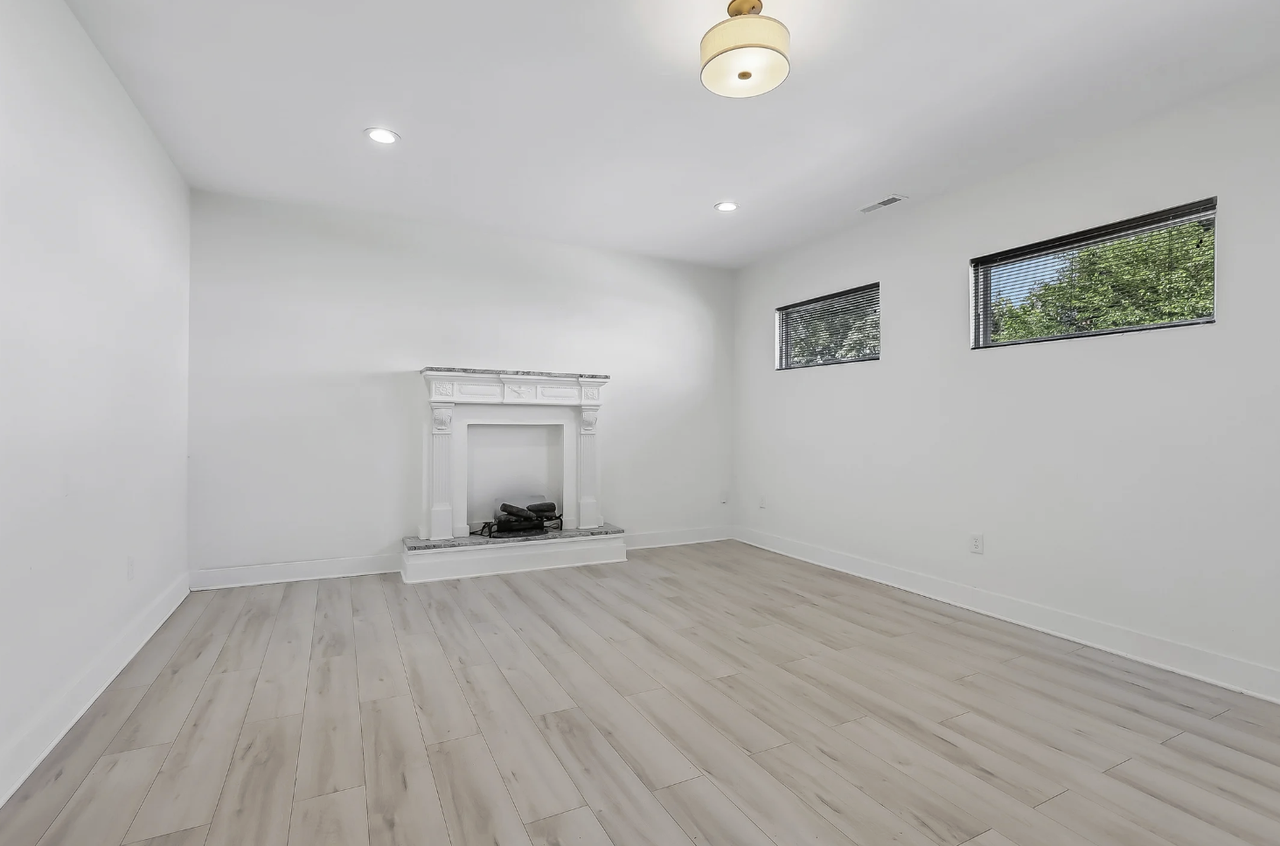 402 Sanders St #NA - Photo 2 of 13