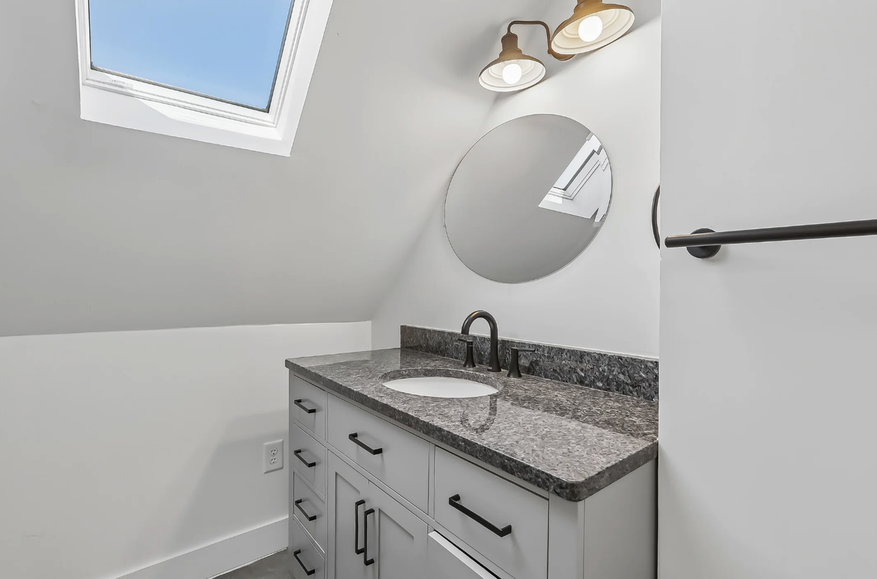 402 Sanders St #NA - Photo 7 of 13