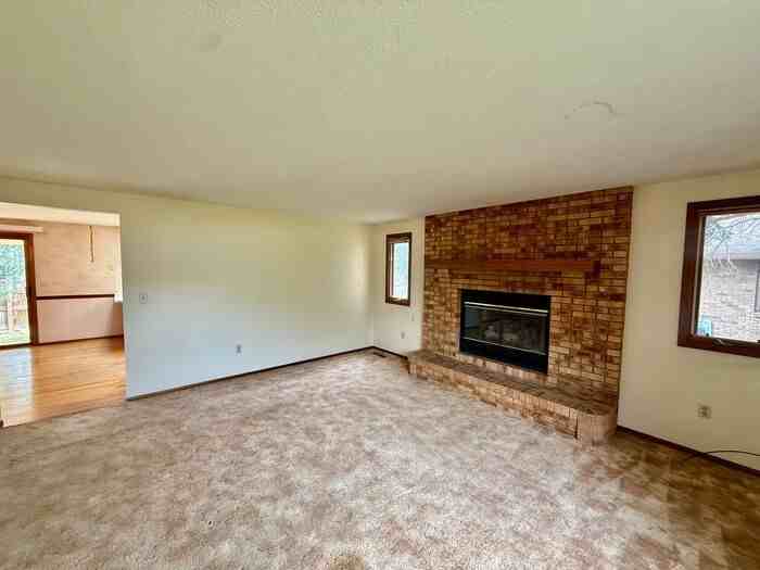 4808 N Franklin Ave - Photo 6 of 28