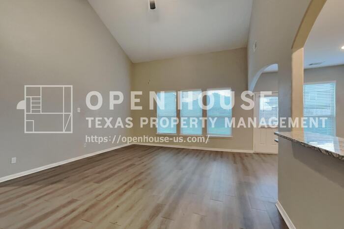 22575 Valley Canyon Ln - Photo 4 of 22