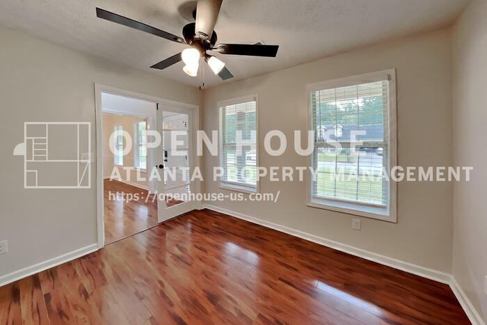 7318 Coral Lake Dr - Photo 6 of 21