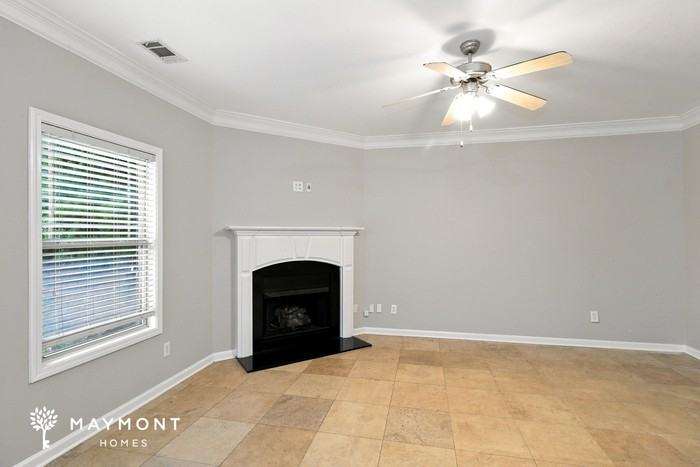 1630 Yukon Ct - Photo 5 of 16