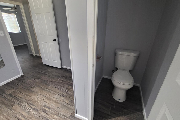 756 E Granada Ave - Photo 7 of 18