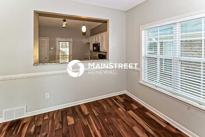 10186 Morning Hill Dr - Photo 7 of 17