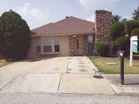 2217 Rockwood Dr - Photo 1 of 1