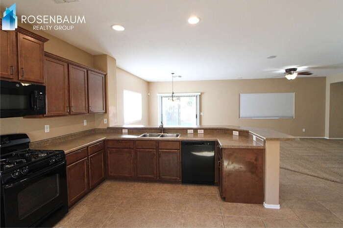2756 E Rakestraw Ln - Photo 7 of 23