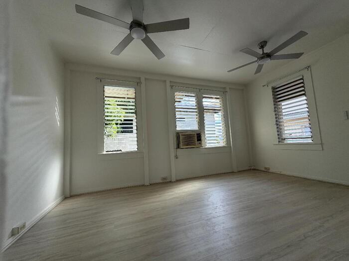 3239 Harding Ave #3239 - Photo 2 of 5