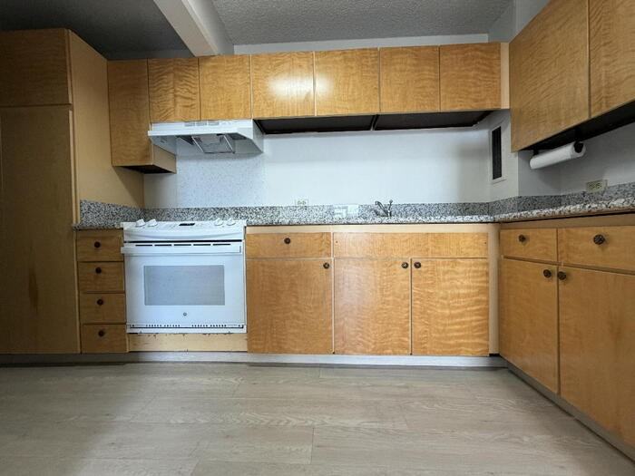 1440 Ward Ave - Photo 5 of 5