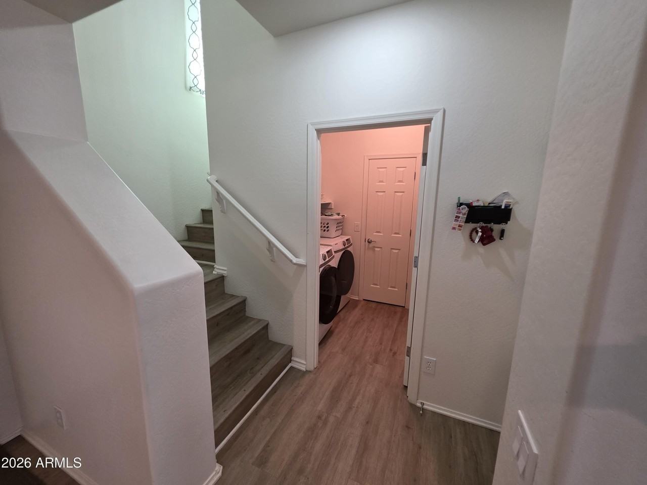 2170 W Scully Dr - Photo 4 of 23