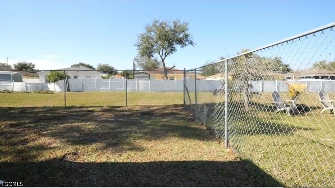 8434 N River Dune St - Photo 3 of 11