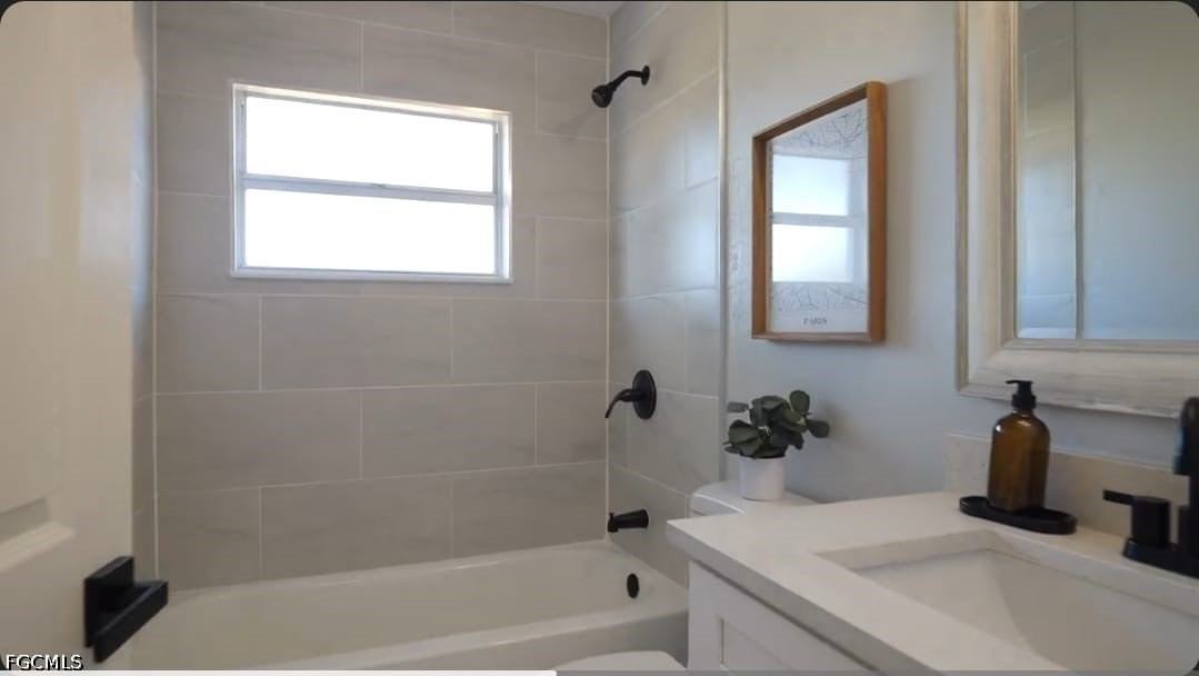 8434 N River Dune St - Photo 5 of 11