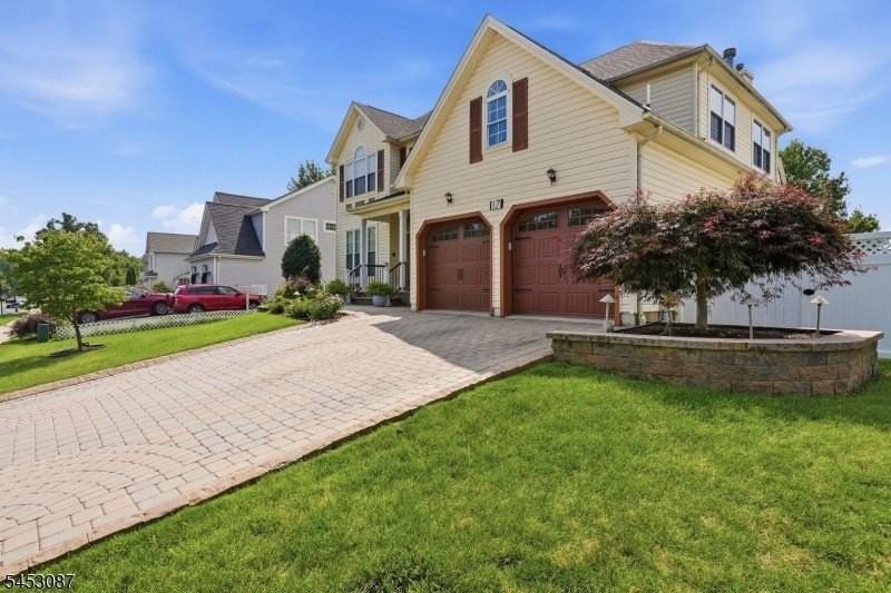 17 Grant Way - Photo 4 of 34
