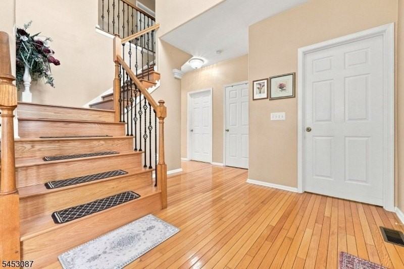 17 Grant Way - Photo 6 of 34