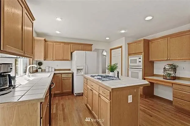 19431 N Danvers Rd #1 - Photo 4 of 32