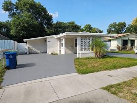 2820 Nw 14th Ct - Photo 1 of 1