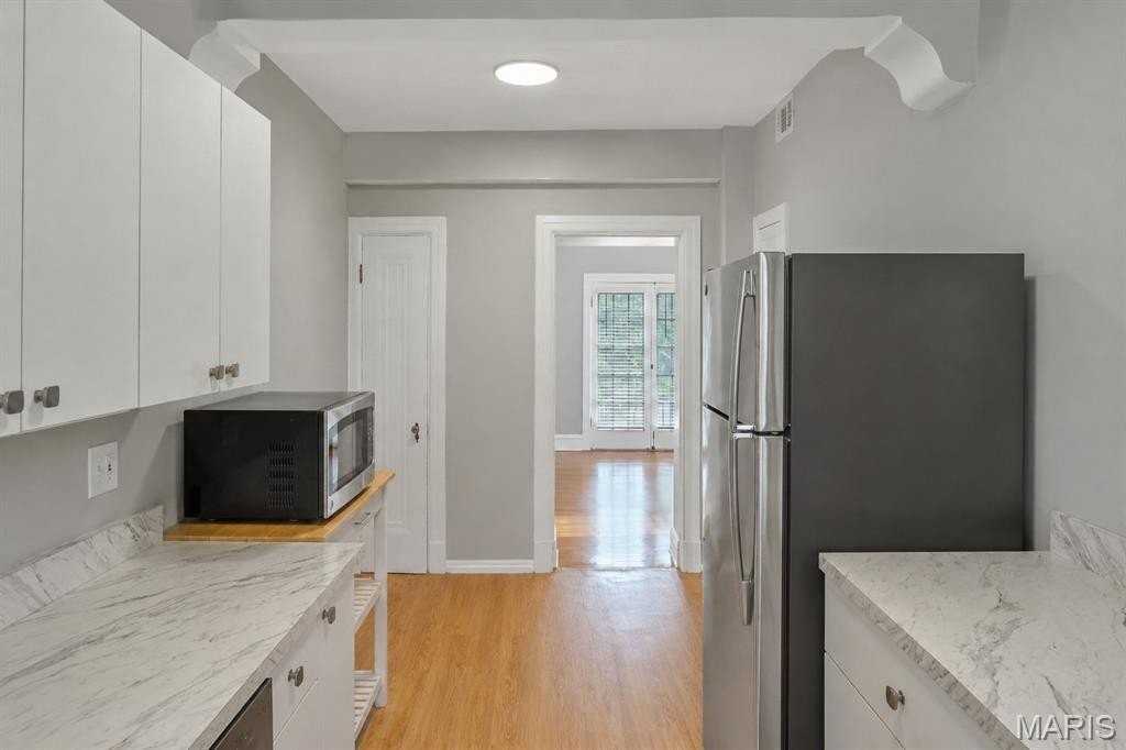 6220 Northwood Ave #20 - Photo 7 of 19
