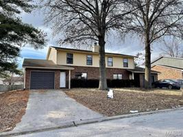 featured image of 711 Plankway Dr