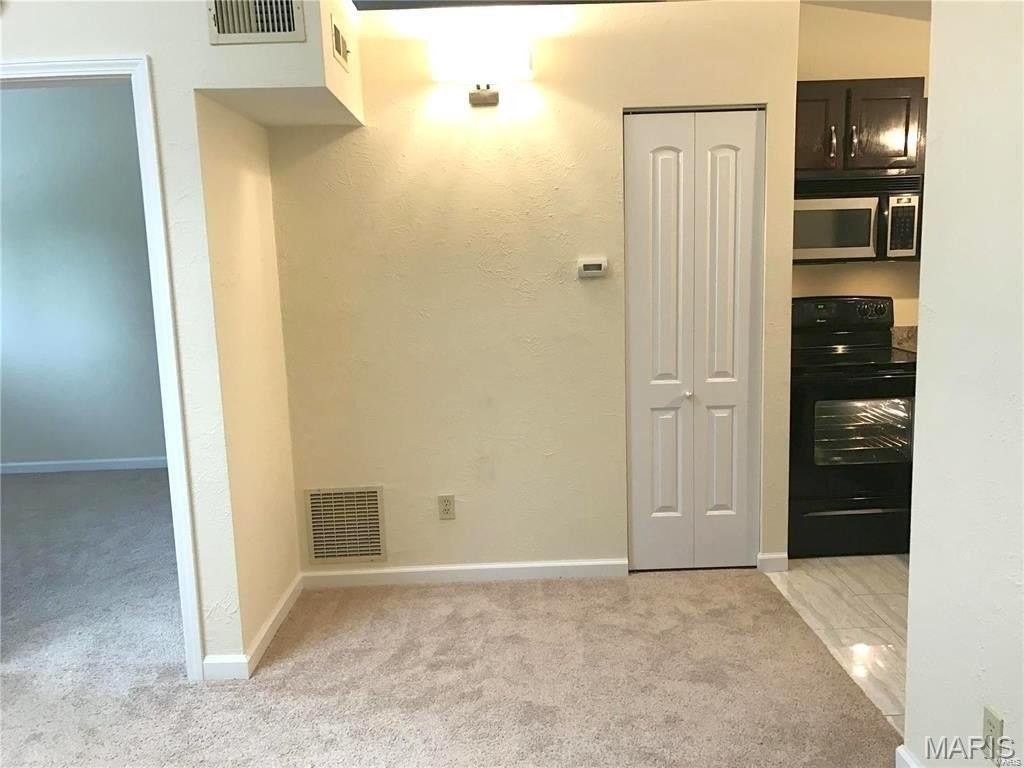 86 Peachtree Ln - Photo 5 of 14