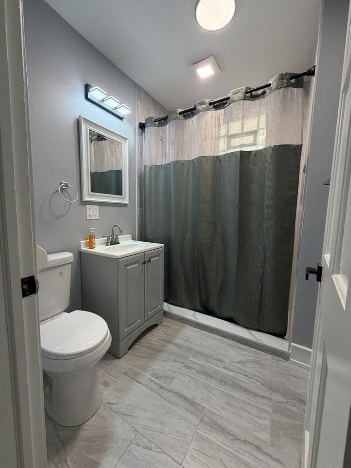 3821 W Fillmore St #1stF - Photo 7 of 17