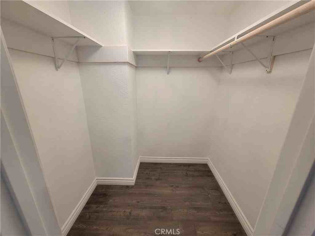 15005 Indiana Ave - Photo 4 of 7