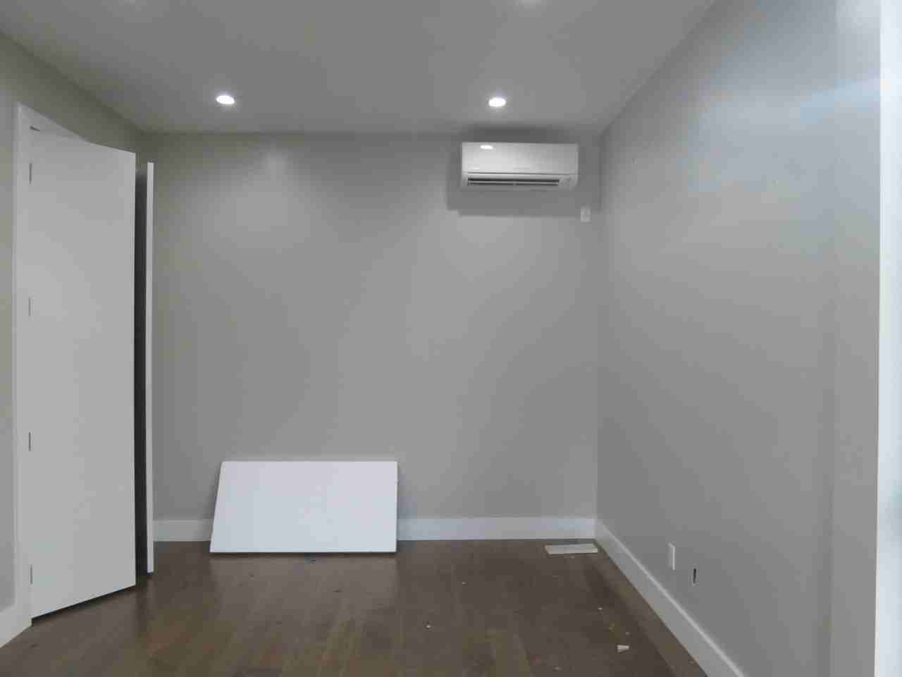 62-30 62nd Rd #1R - Photo 2 of 5