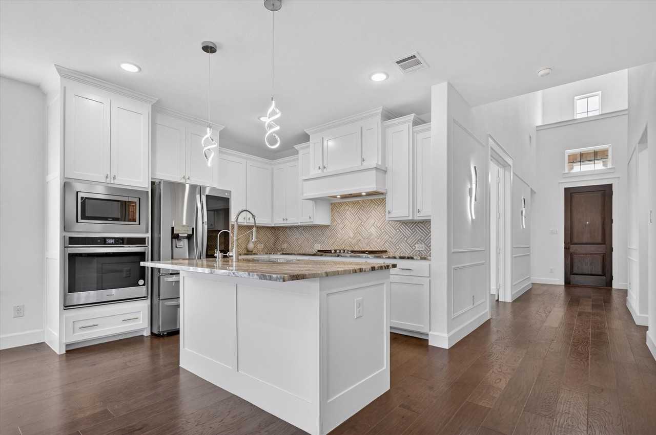 13912 Chestnut Glen Ln - Photo 3 of 39
