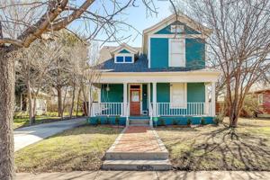 featured image of 1523 Alston Ave