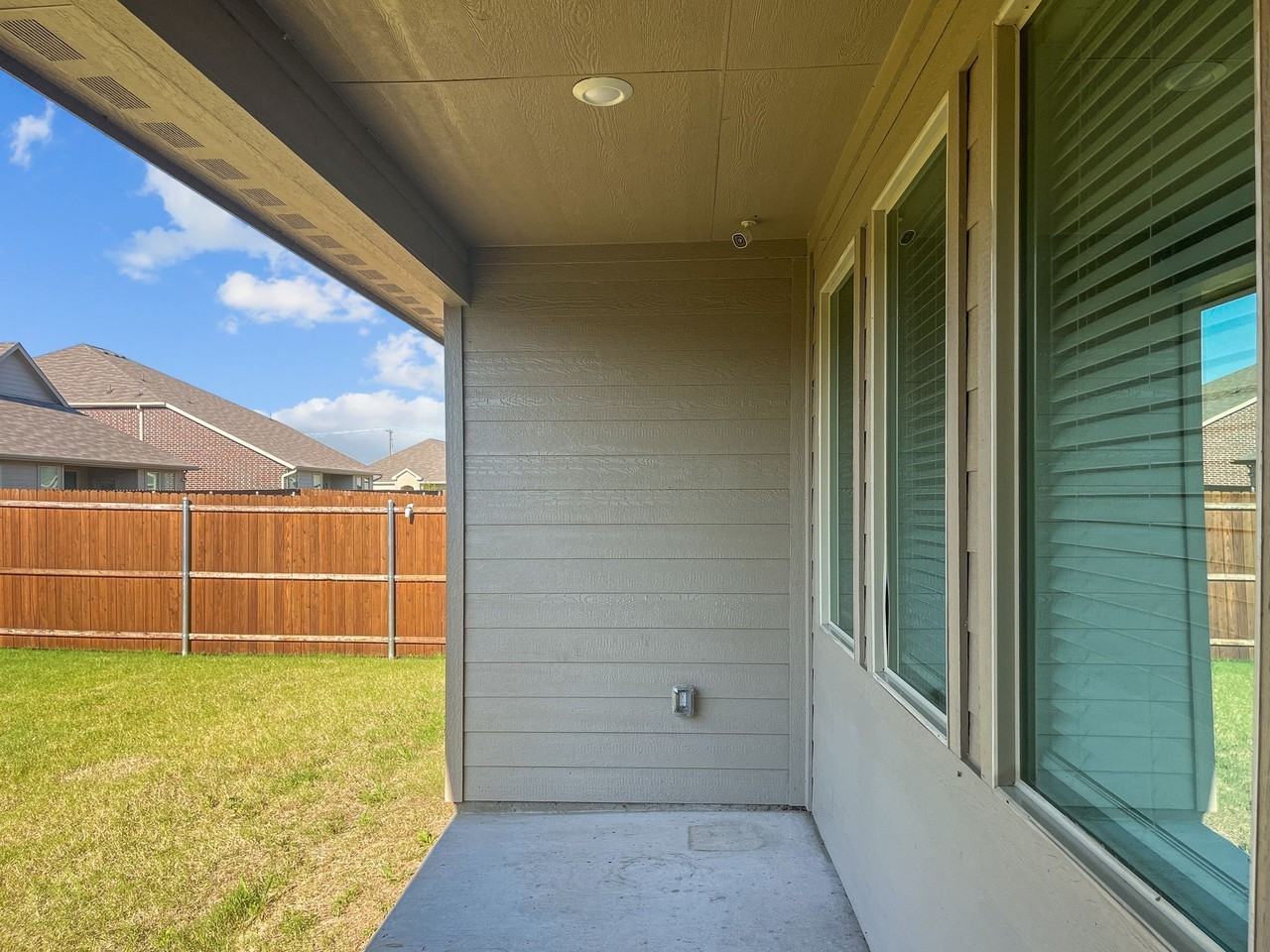 114 Autumn Sage Ln - Photo 5 of 30