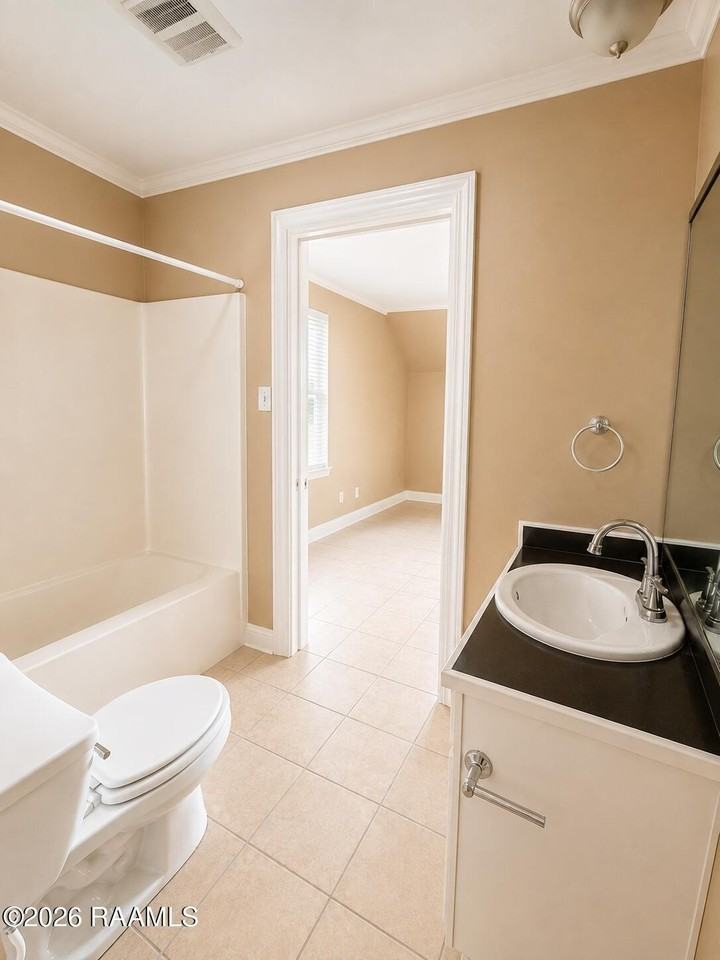 112 Rue Fontaine #2 - Photo 7 of 7