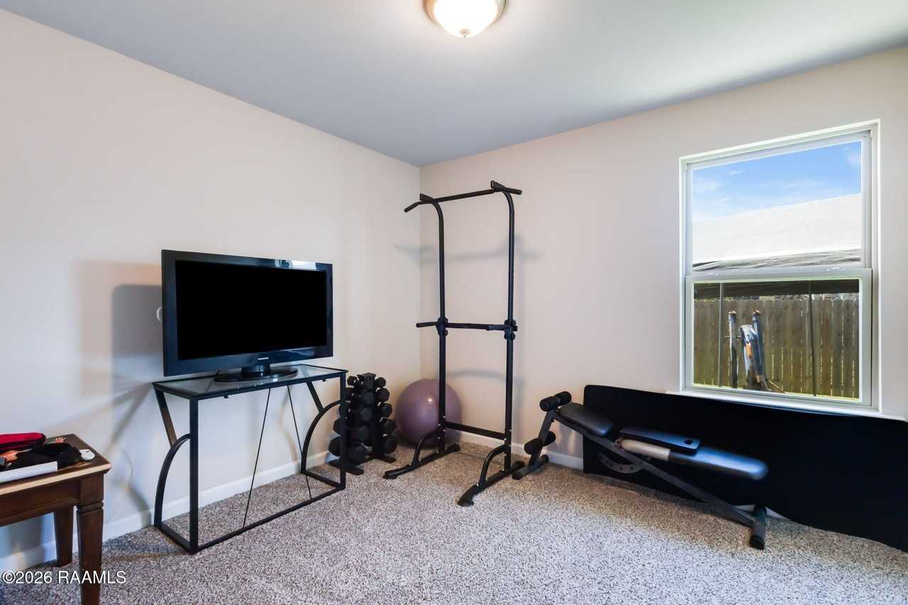 108 Harvest Hill Dr - Photo 5 of 19