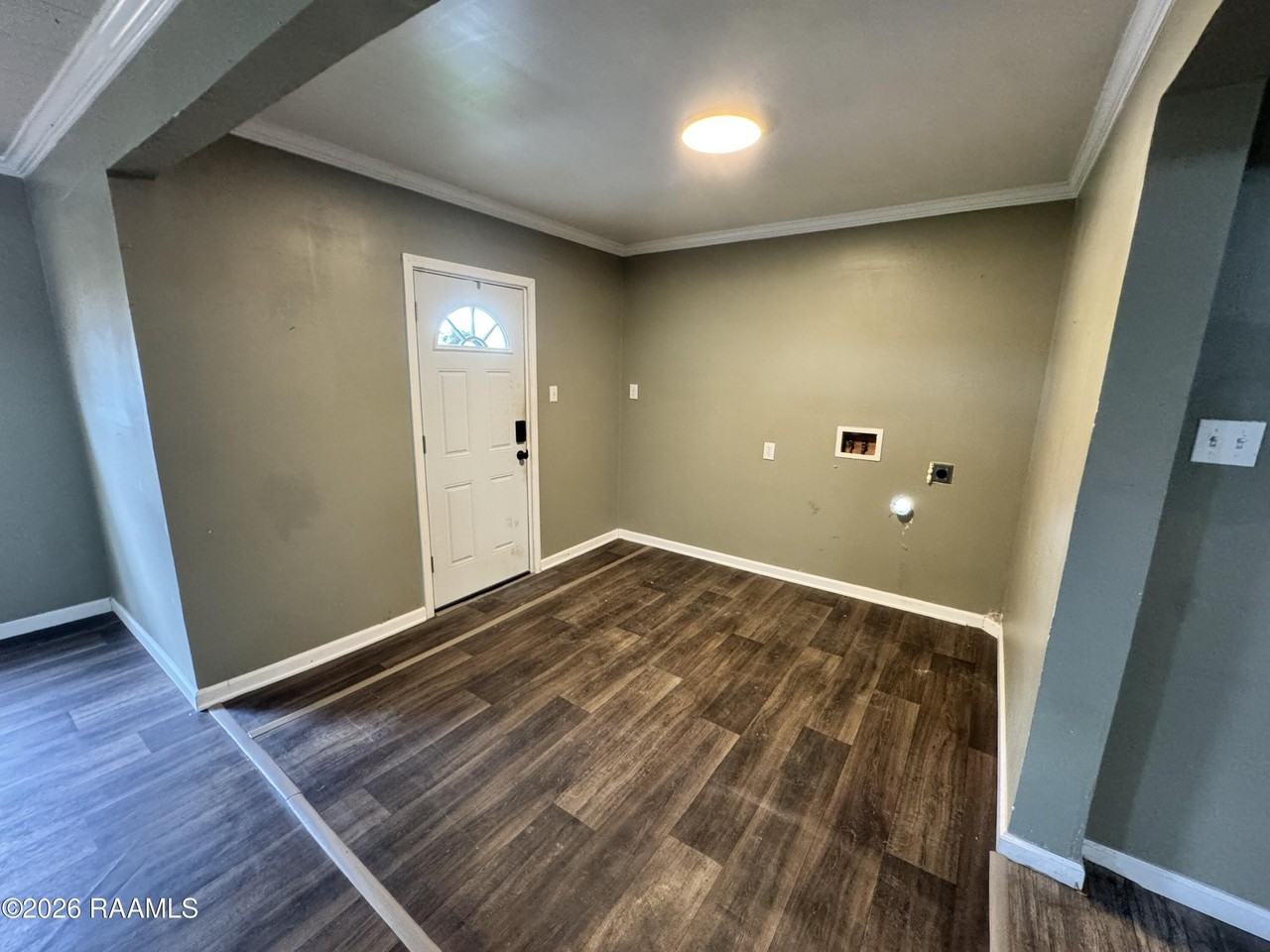 101 Conrad St - Photo 3 of 15