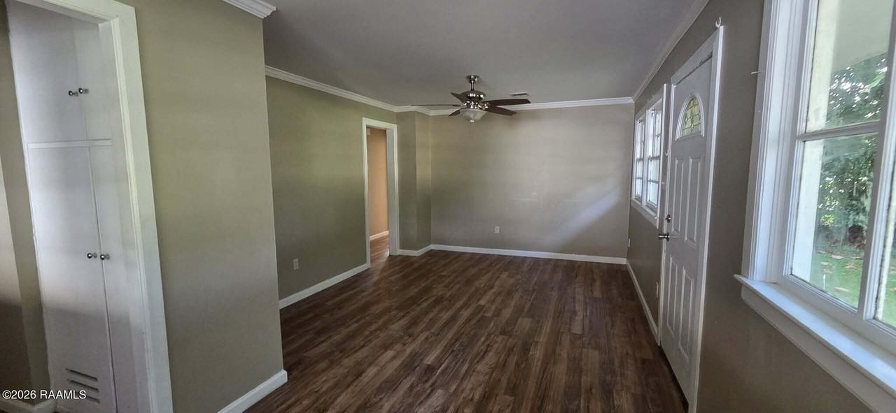 519 Choctaw Dr - Photo 7 of 12