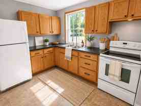 908 Pleasant Avenue North - Photo 1 of 1