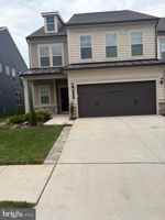 featured image of 6057 Sunstone Ln