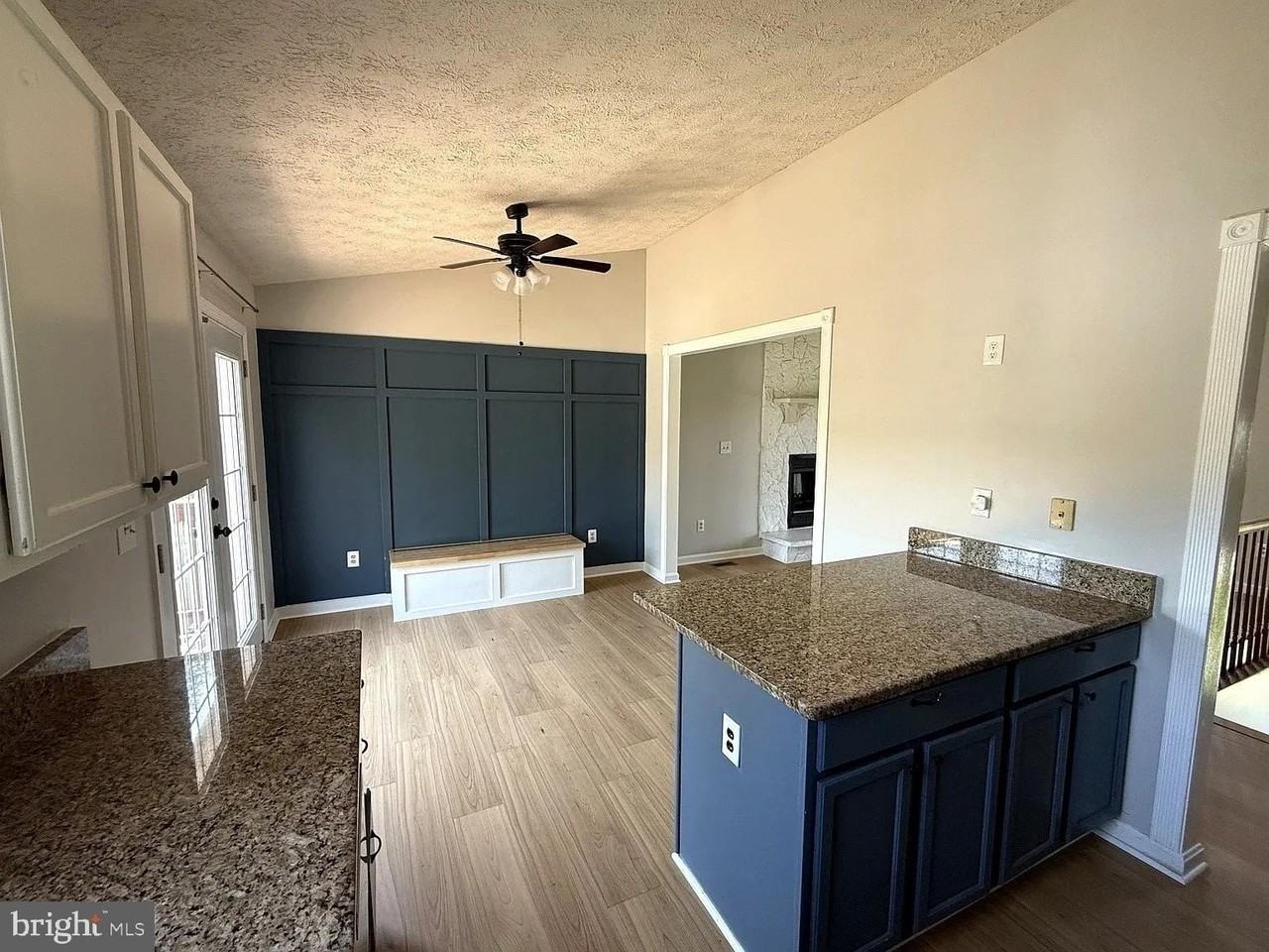 11512 Woodland View Dr - Photo 5 of 16
