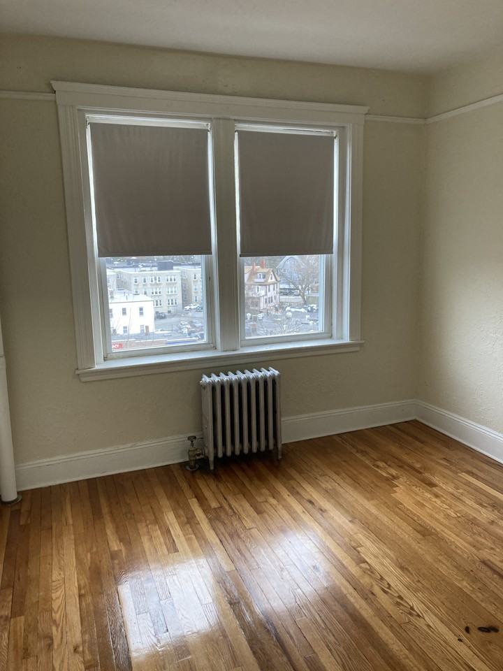 1632 Commonwealth Avenue - Photo 2 of 11
