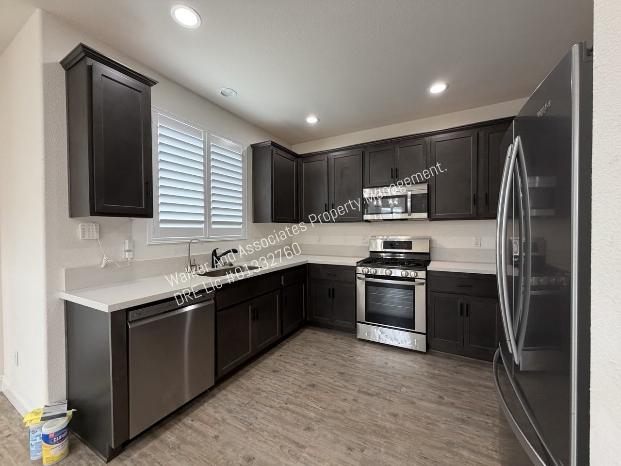 327 Las Flores Dr #1 - Photo 6 of 19